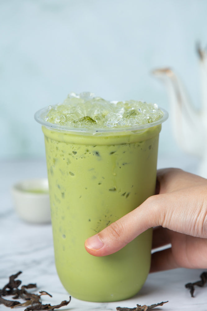 How to make an iced matcha latte